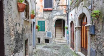 Vacanze in Ciociaria, una vista da sogno e una storia particolare: questo piccolo borgo ti stupirà