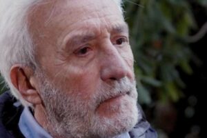 Patrizio Rispo nei panni di Raffaele Giordano